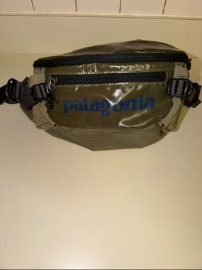 Patagonia Olive Waist Pack with Navy Logo